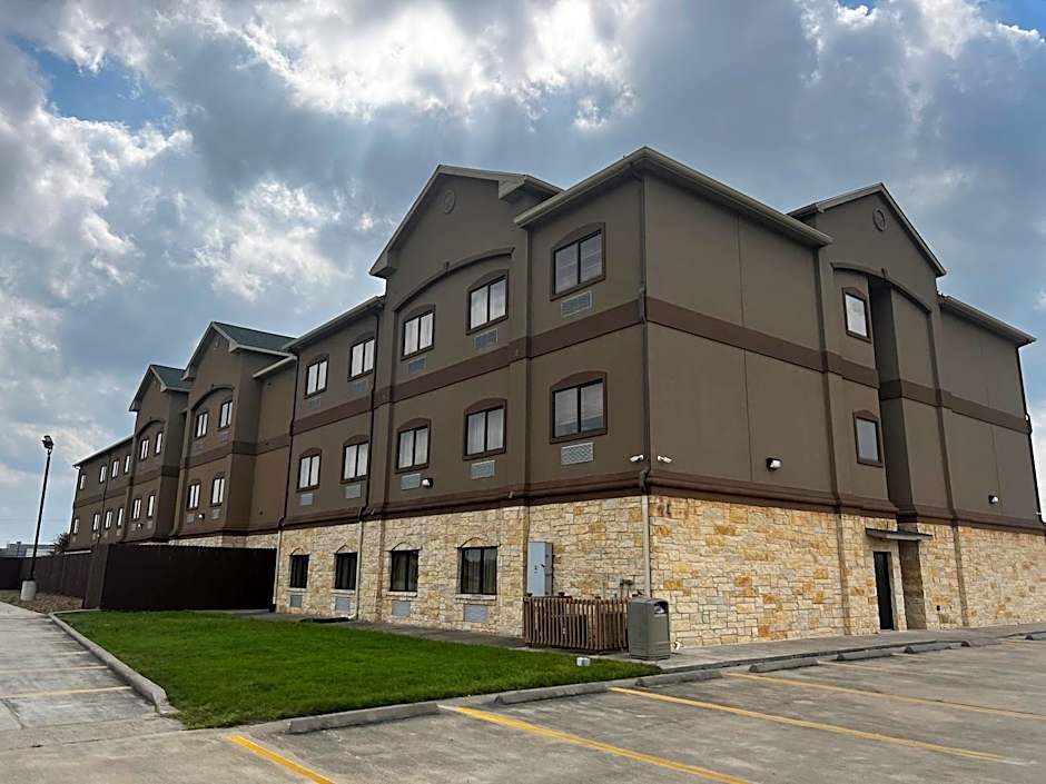 Baymont by Wyndham Cuero