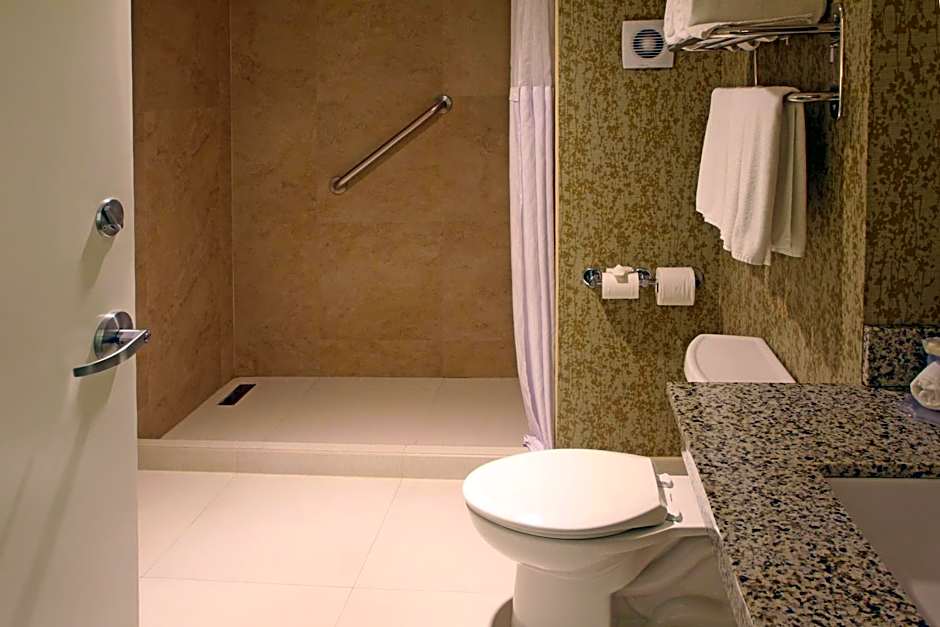 Holiday Inn Express & Suites Cuernavaca By IHG