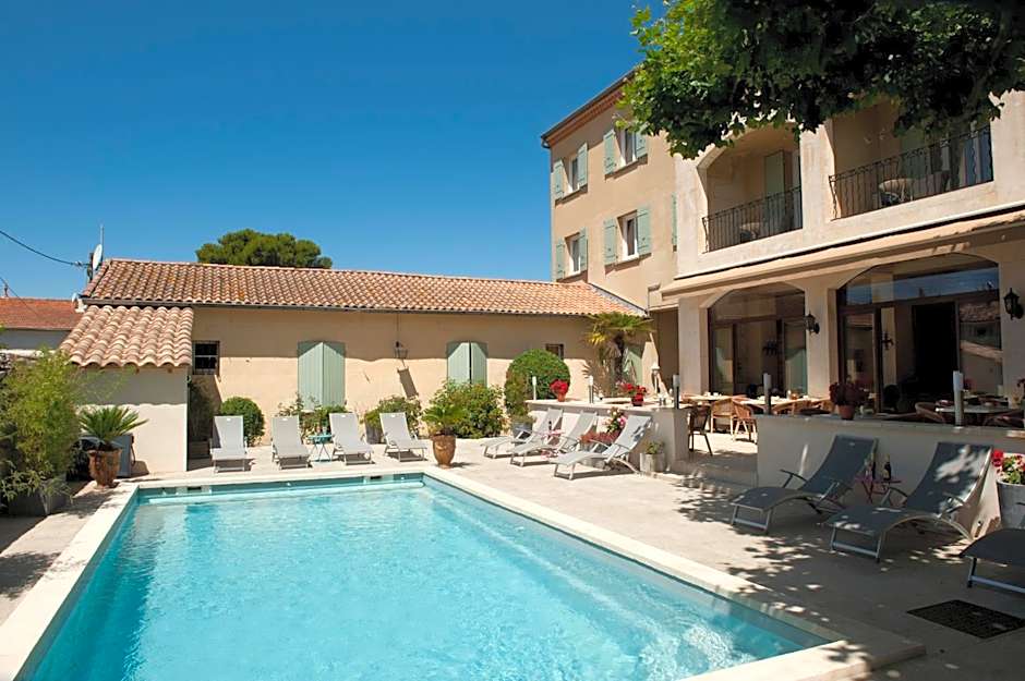 Le Castelet des Alpilles