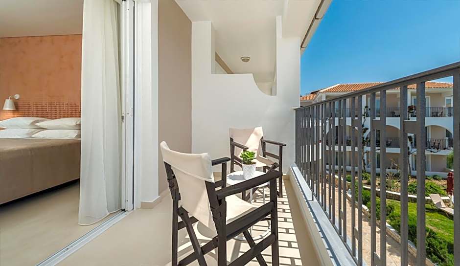 Bitzaro Grande Hotel & Suites