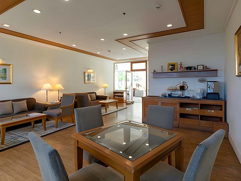 Classic Kameo Hotel and Serviced Apartments Sriracha