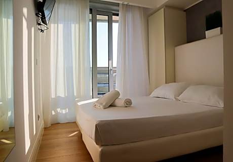 Deluxe Single Room with Balcony