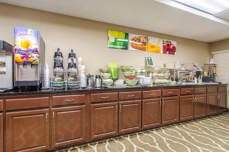 Quality Suites Graham - Burlington South