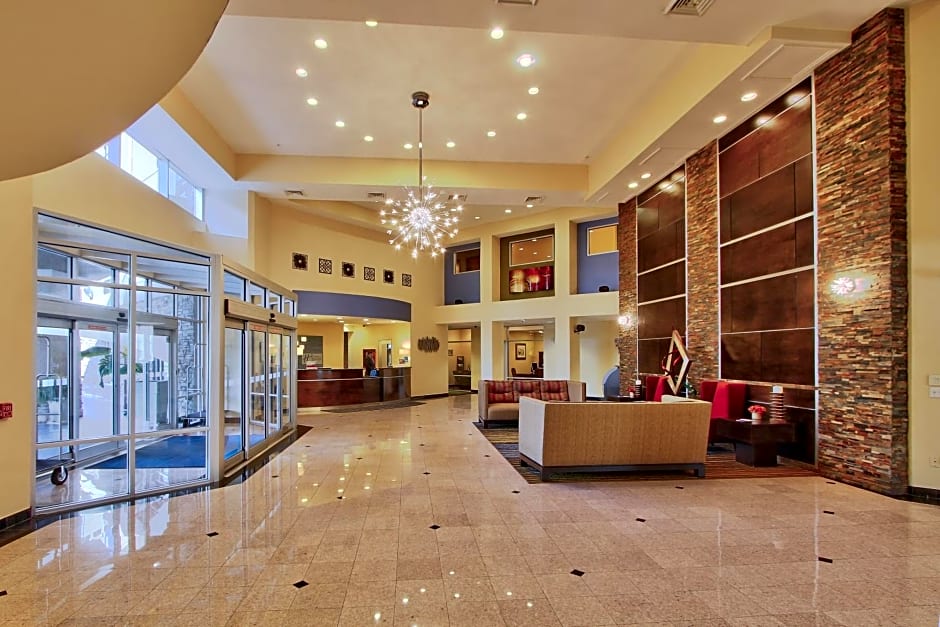 Holiday Inn Express Hotel & Suites Houston-Downtown Convention Center