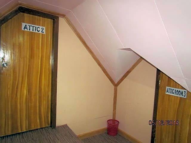 TRIPLE JS INN-SAGADA