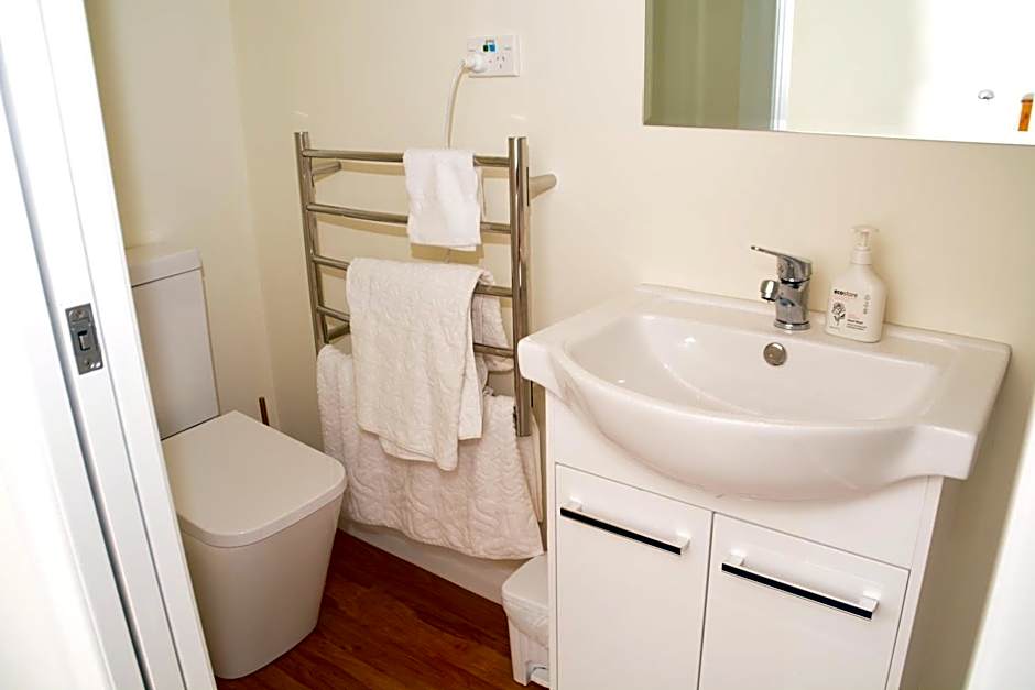 English Cherry Tree Manor