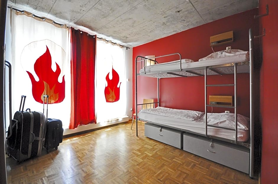 Five Elements Hostel