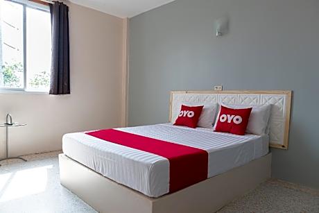 OYO 674 Greenery Home