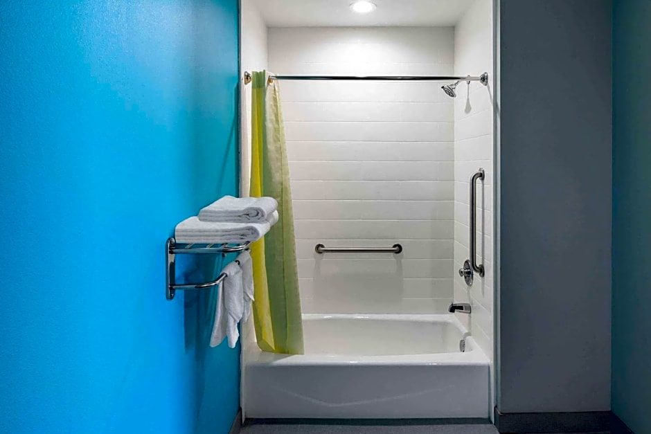 Americas Best Value Inn Houston Willowbrook
