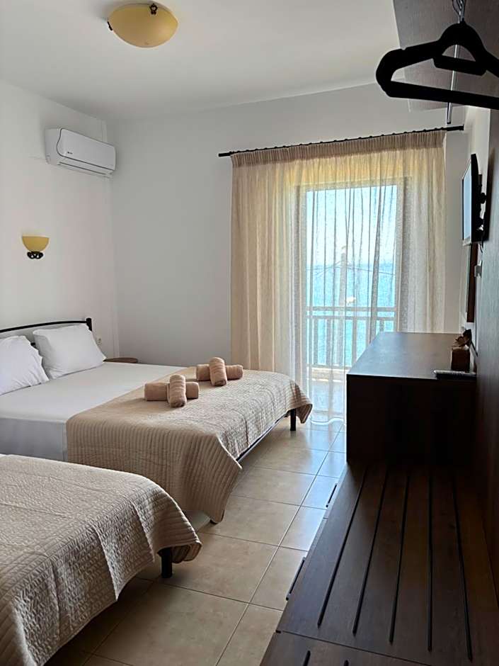 Hotel Avra