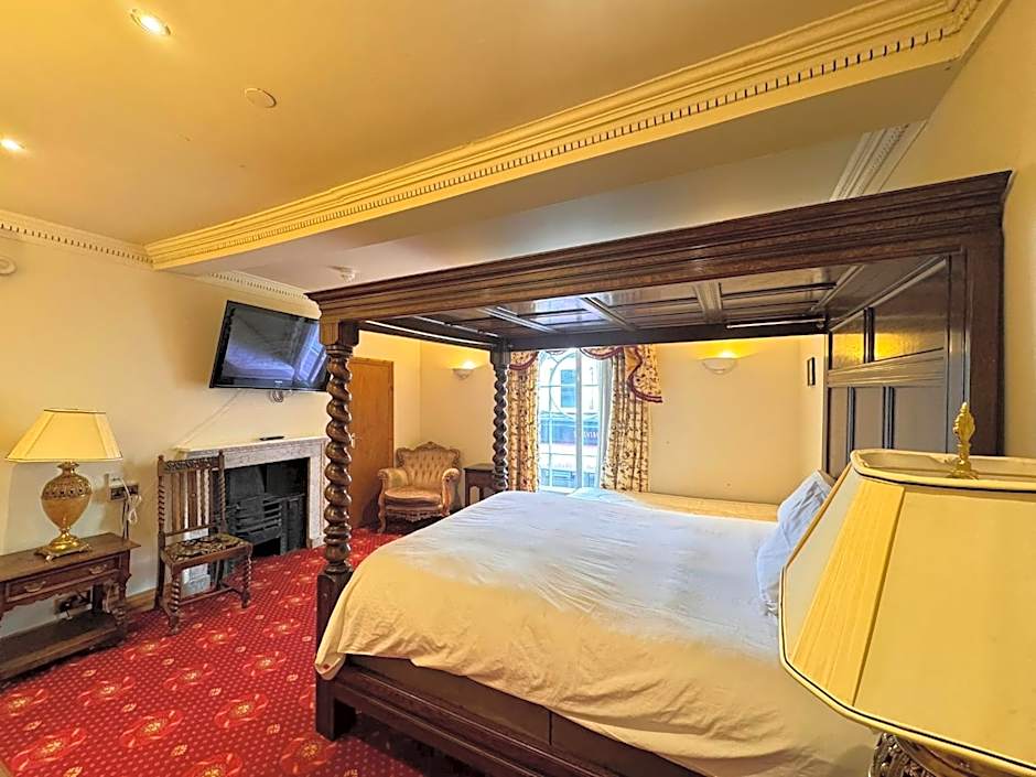 Villare Hitchin Town Centre