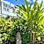 Burleigh Palms Holiday Apartments