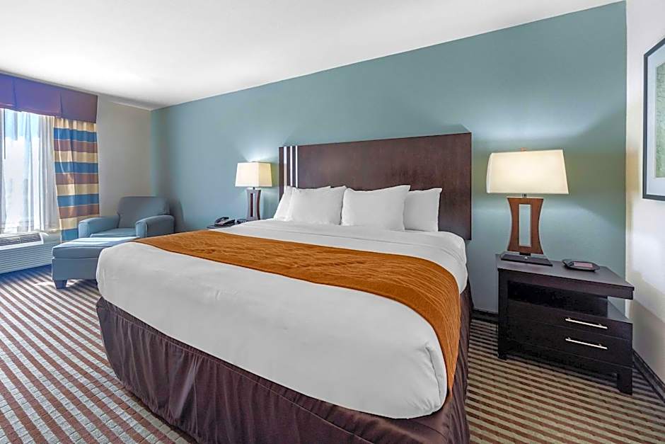 Comfort Inn & Suites Perry I-35