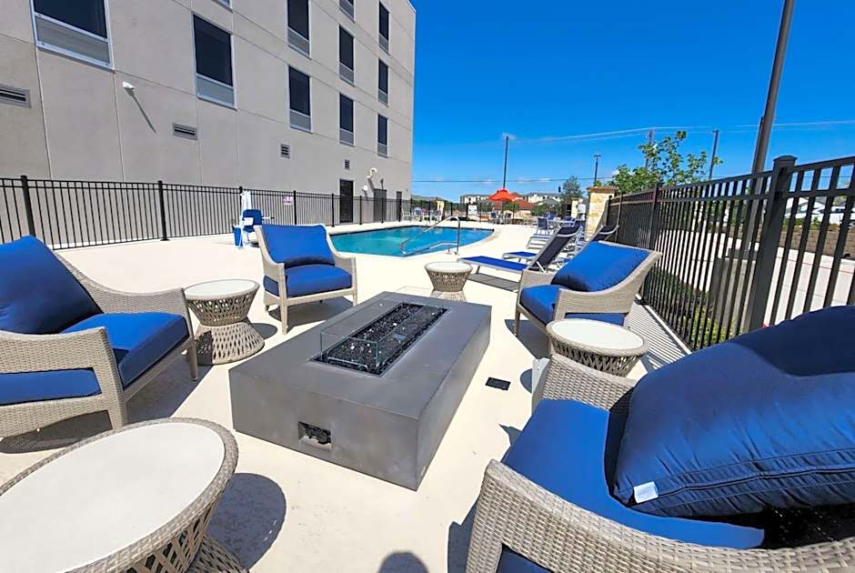 La Quinta Inn & Suites by Wyndham Pflugerville