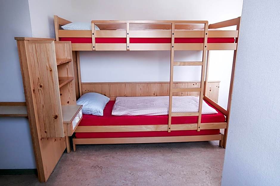 Davos Youth Hostel