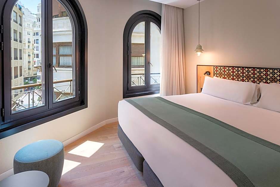 Catalonia Excelsior Hotel