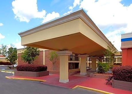 Quality Inn & Suites Statesboro