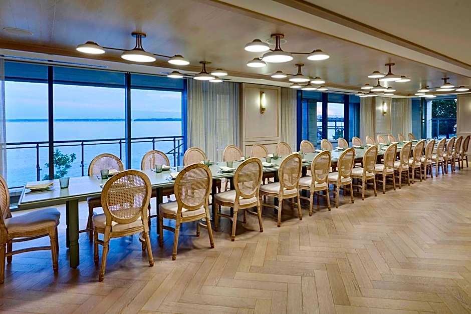 The Pearle Hotel & Spa, Autograph Collection