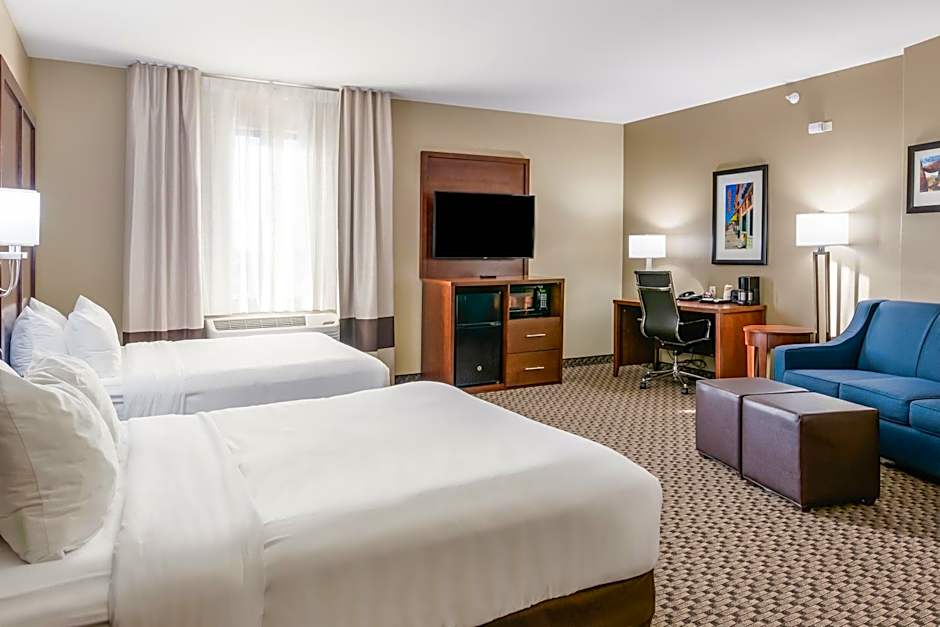 Comfort Suites