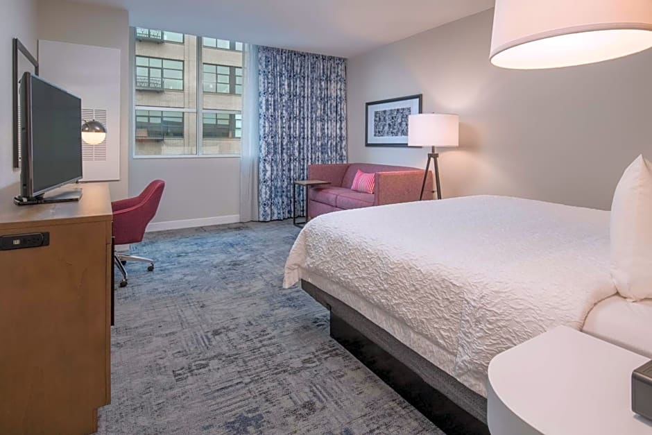 Hampton Inn And Suites By Hilton Portland-Pearl District