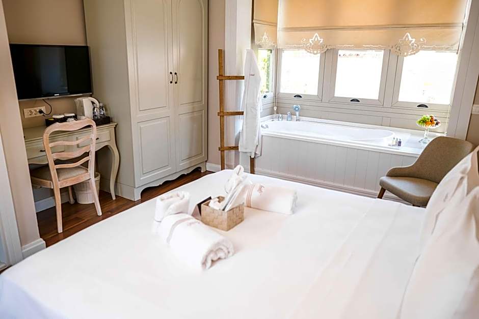 Viento Alacati Hotel