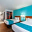 Howard Johnson by Wyndham National City/San Diego South