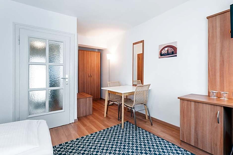 Flatista Boutique Hotel - Self Check-in