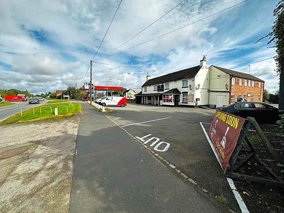 Leaking Well, Dunhampton