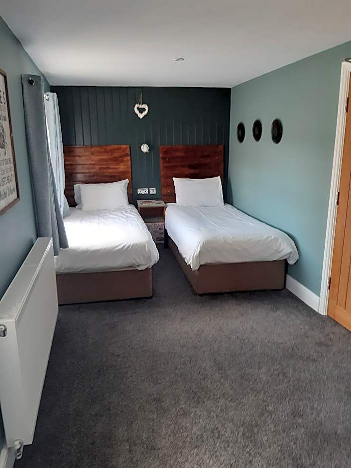 The Golden Lion Hotel