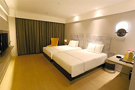 Magnotel Huayin Huashan Scenic Spot