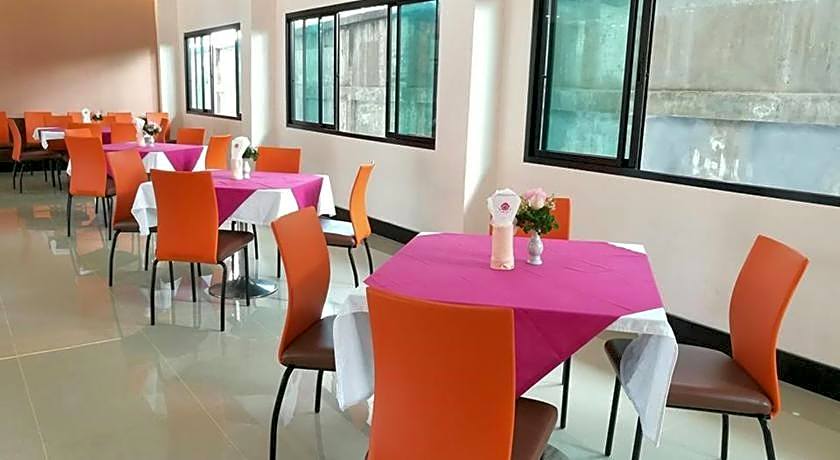 Sakura Budget Hotel