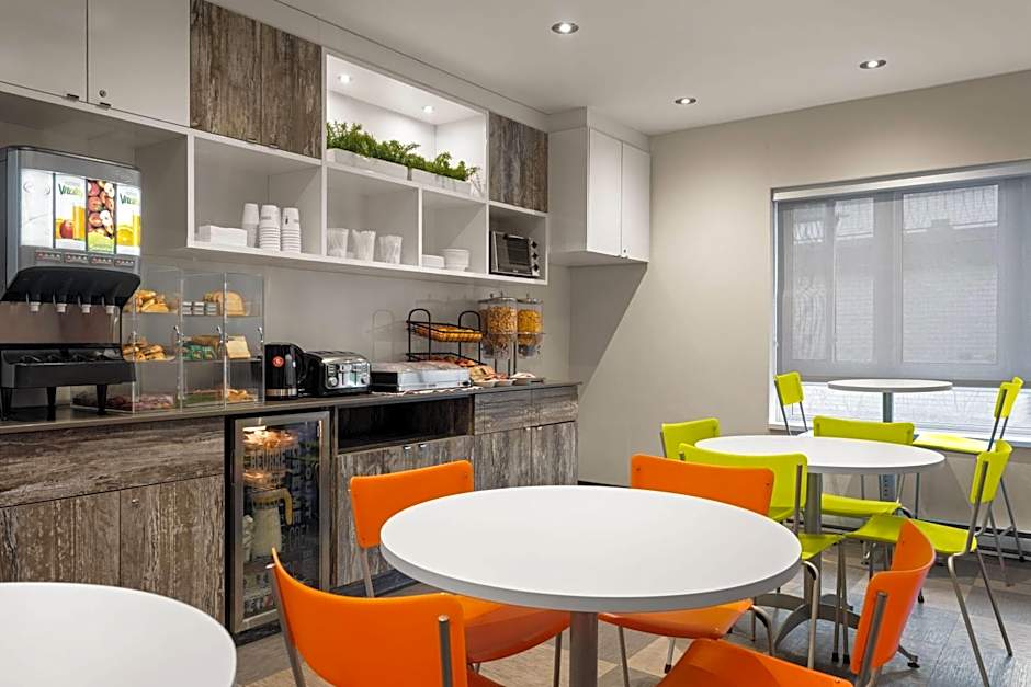 Ramada by Wyndham Laval