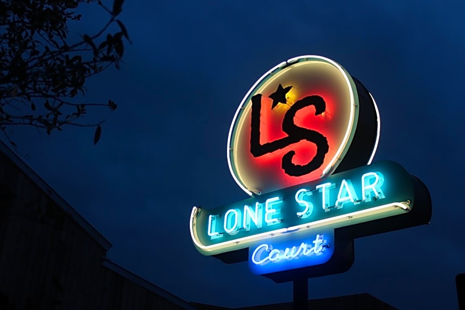 Lone Star Court, by Valencia Hotel Group