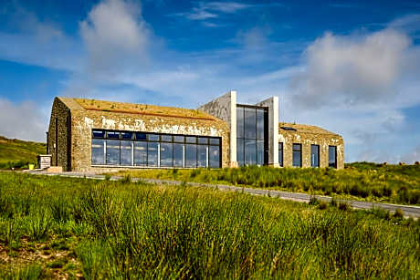 Bracken Hide Hotel