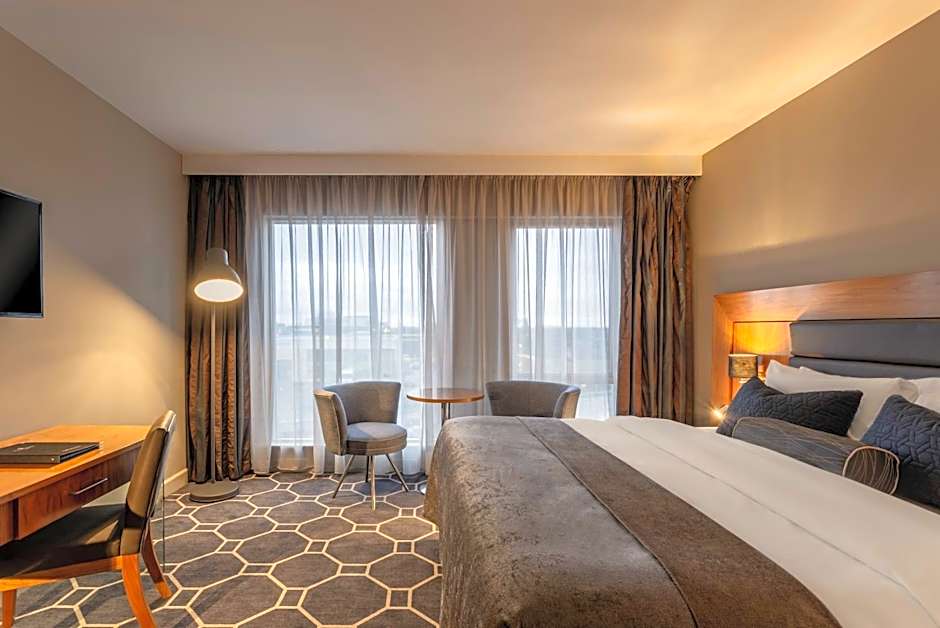 Athlone Springs Hotel