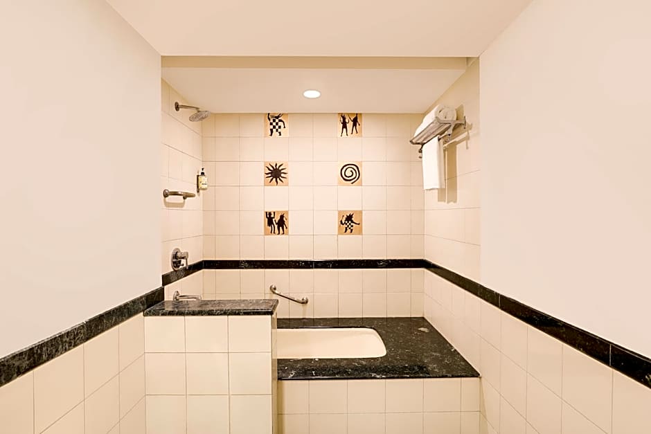 Lemon Tree Hotel Indore