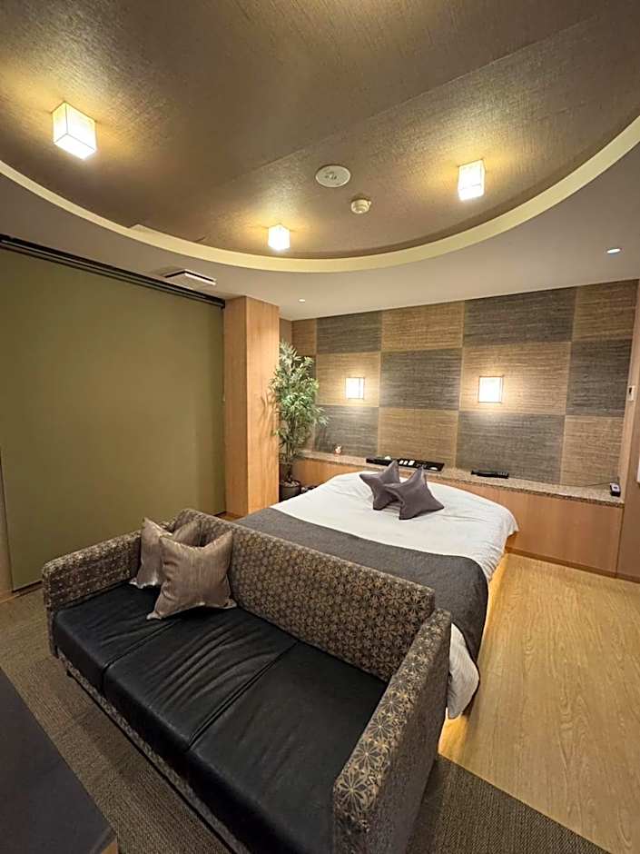 Dai Tokyo (Adult Only)