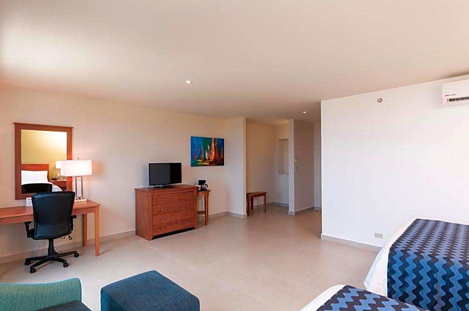 Holiday Inn Express Cabo San Lucas By IHG