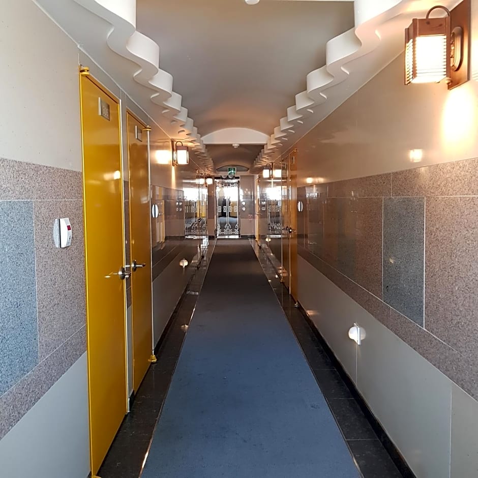 Goodstay Arirang Hotel