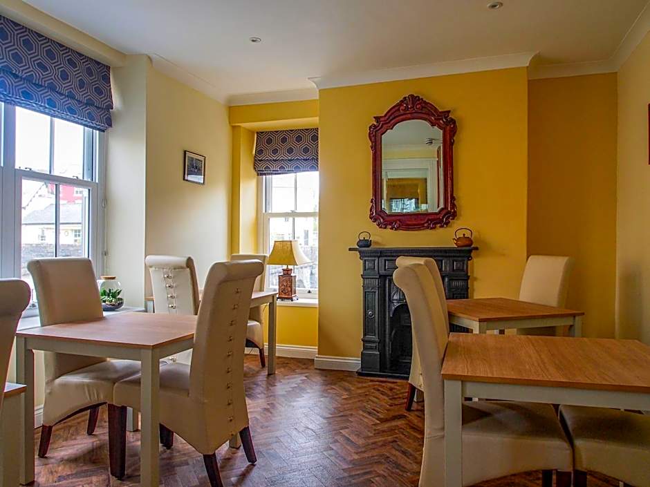 Riverbank Bed and Breakfast