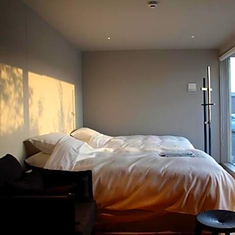 Twin Room with Shower