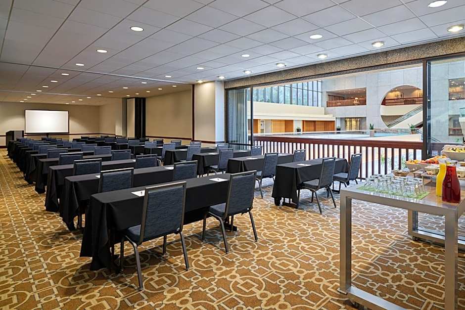 Sheraton Kansas City Hotel At Crown Center