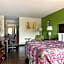 Country Hearth Inn & Suites Marietta