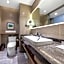 Atour Hotel Zhangjiakou High-Speed Railway Station
