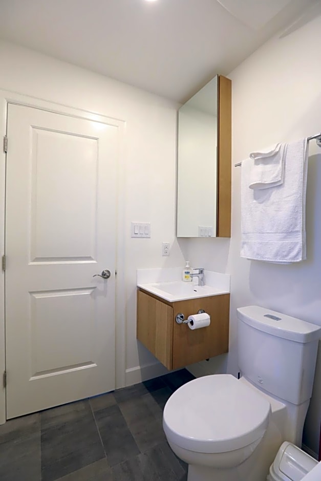 Vancouver Traveller B&B