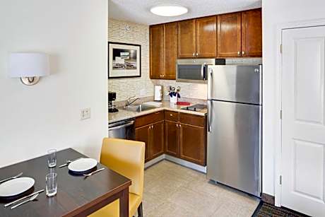 King Studio with Sofa Bed