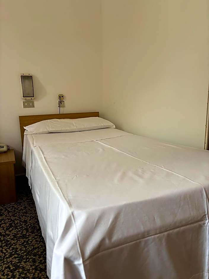 Hotel Aurora