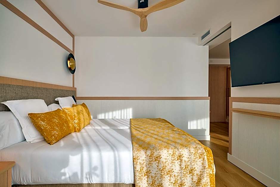 Tomir Portals Suites- Adults Only