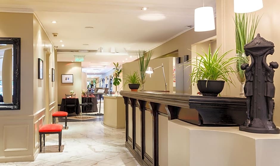 Le Cinque Lusso Hotel