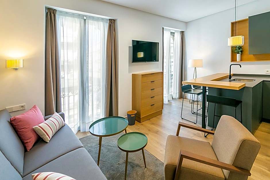 Aquitania Home Suites